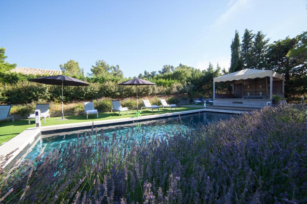 Eygalières L'Auberge De L'Aubergine מראה חיצוני תמונה