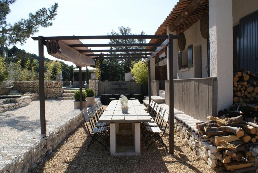 Eygalières L'Auberge De L'Aubergine מראה חיצוני תמונה