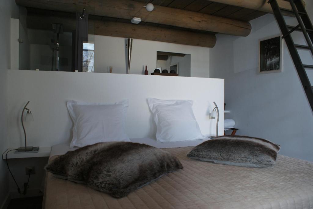 Eygalières L'Auberge De L'Aubergine מראה חיצוני תמונה